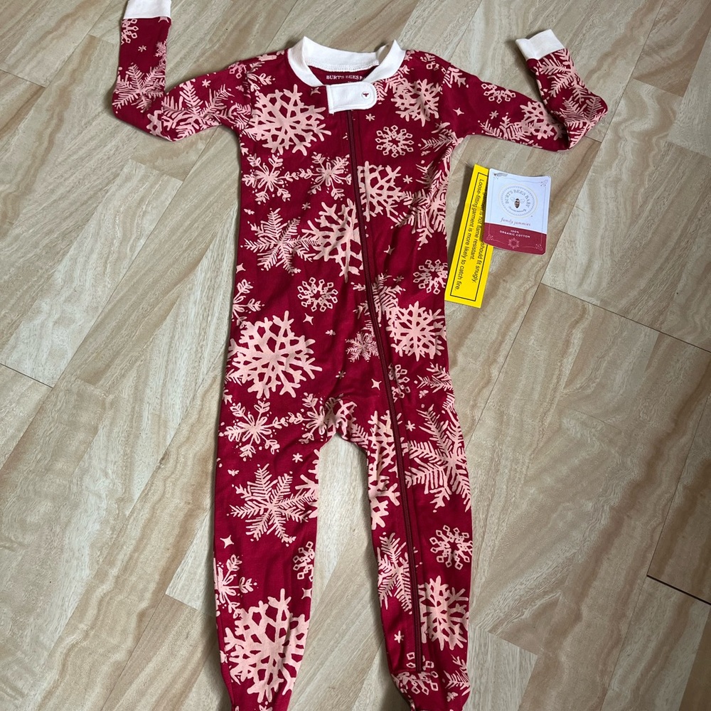 Burt’s Bees Baby Christmas PJs Size 18mos